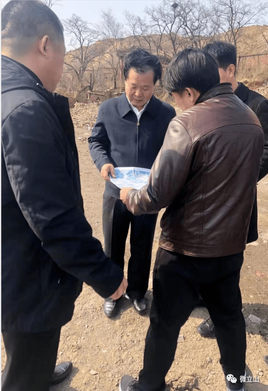 鞍山杀人犯最新消息揭秘，小巷深处的秘密小店探秘背后的真相
